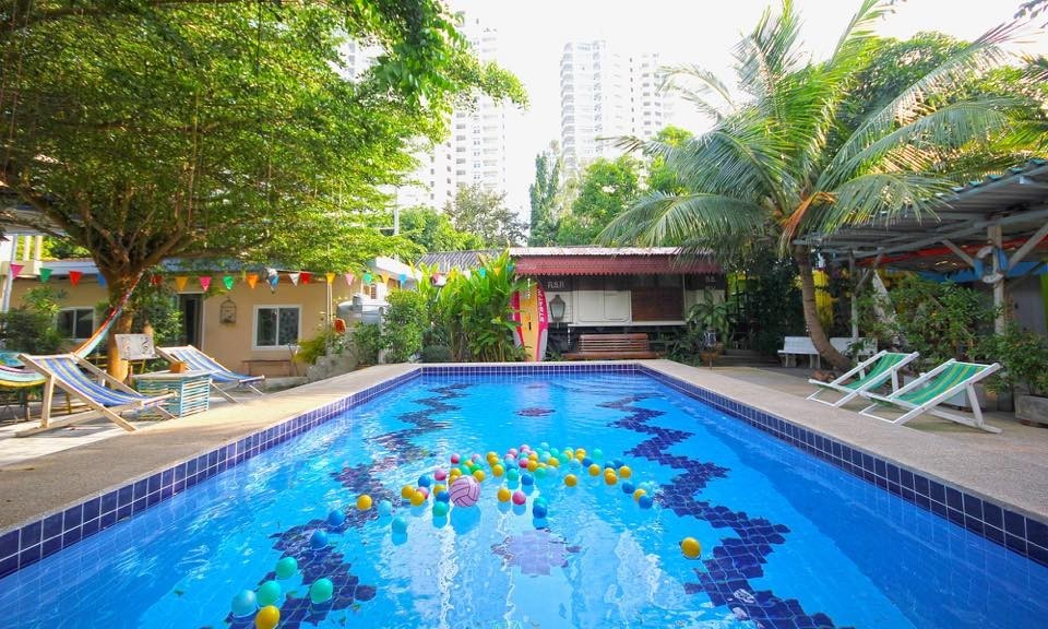 Surf House Huahin