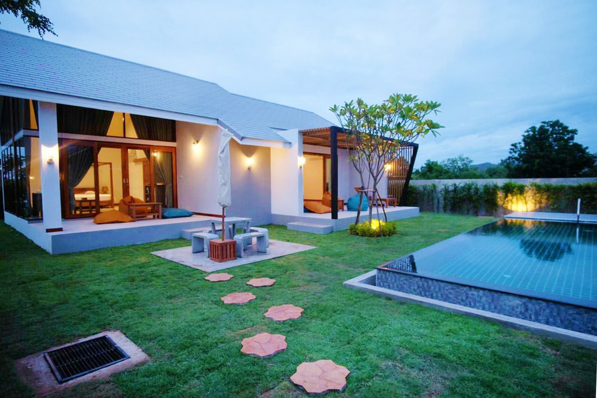บ้านแพรว พราว พูลวิลล่า 4