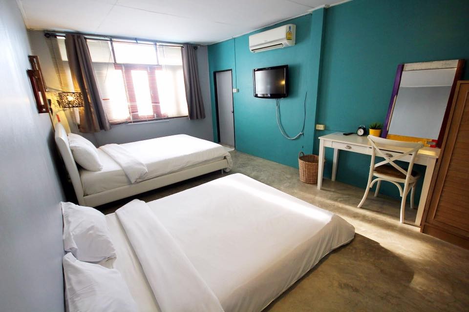 Surf House Huahin