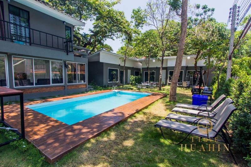 Veranda Pool Villa