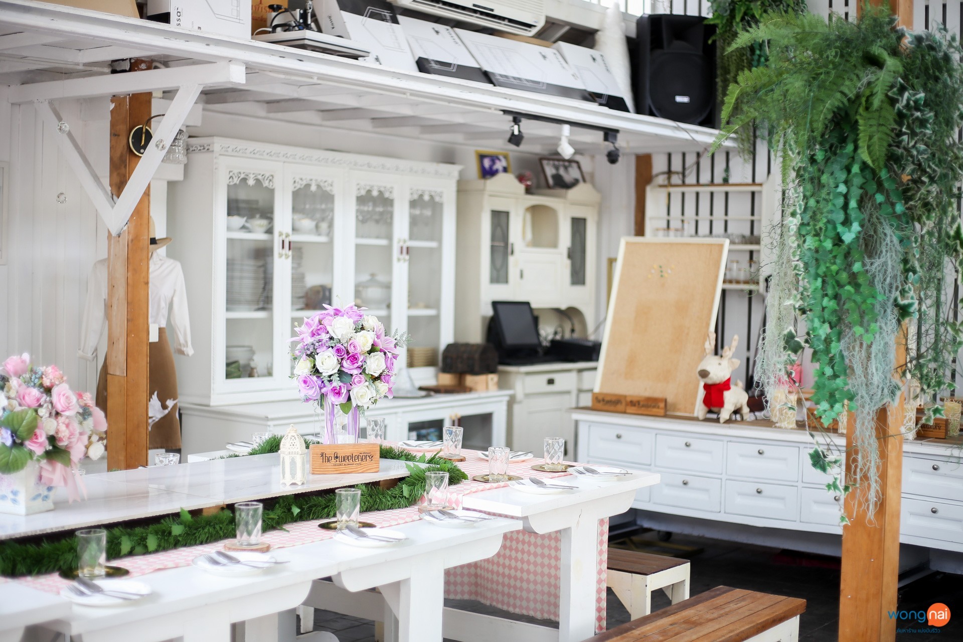 The Sweeteners Dessert & Sweet Cafe