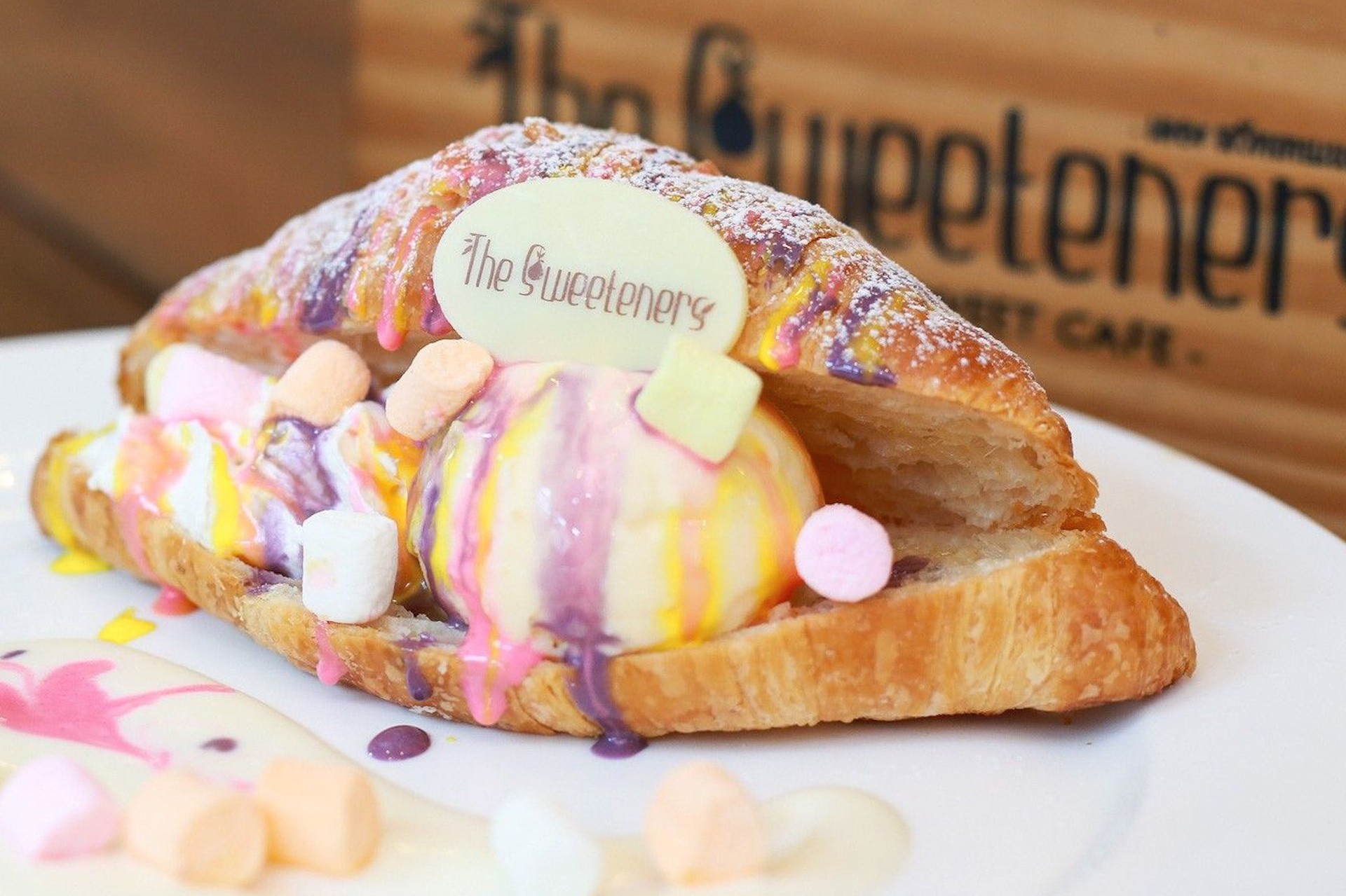 Fancy Croissant