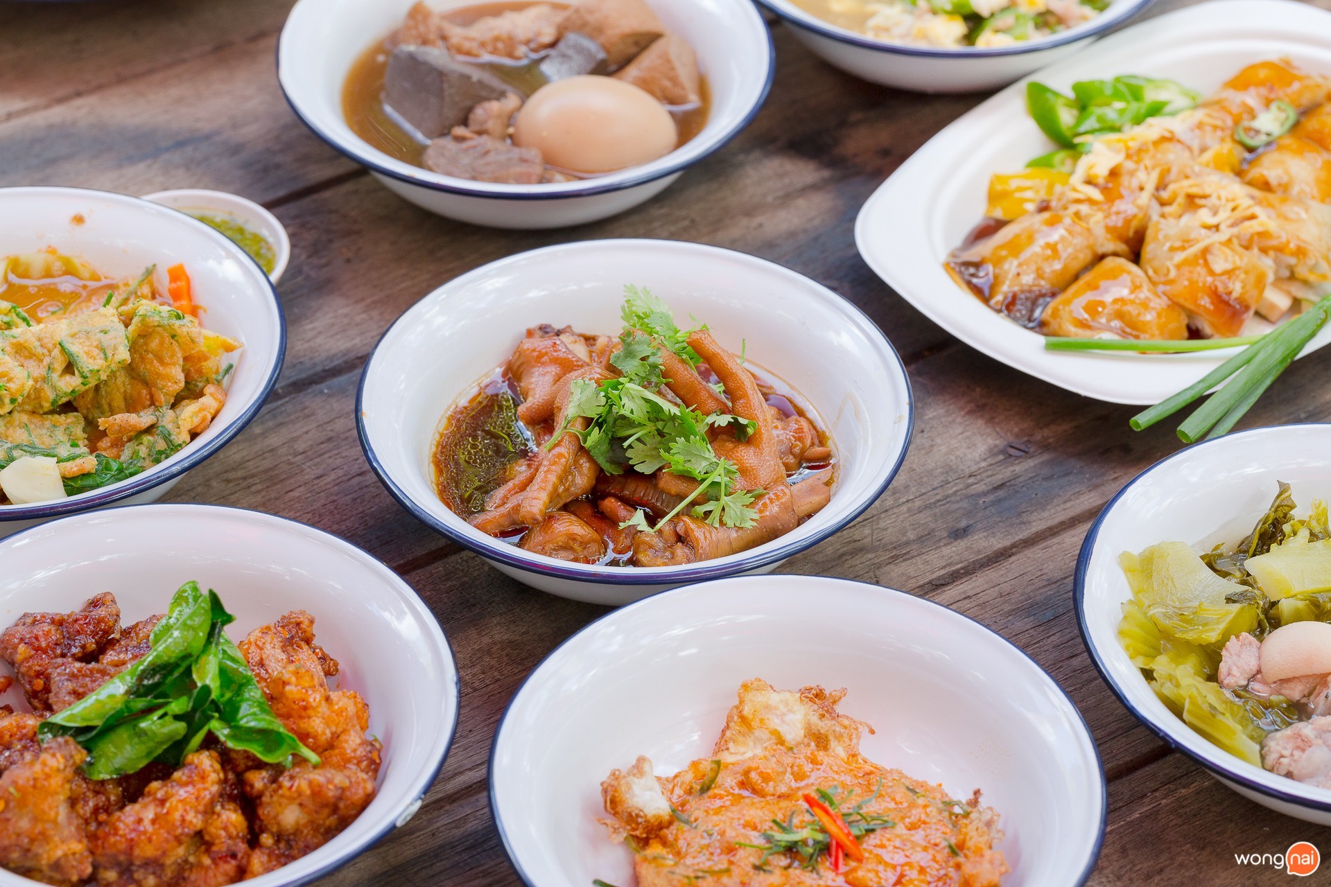 บรรยากาศ ร้าน Food Stuck by ลคร