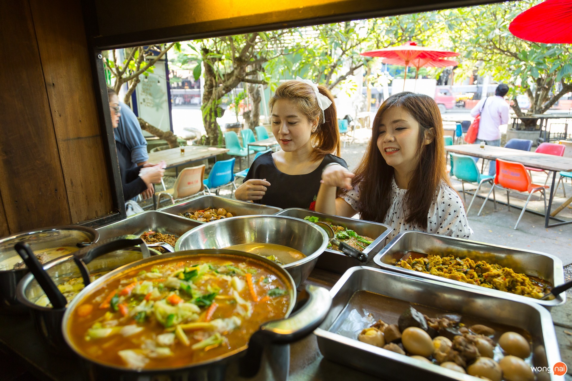 บรรยากาศ ร้าน Food Stuck by ลคร
