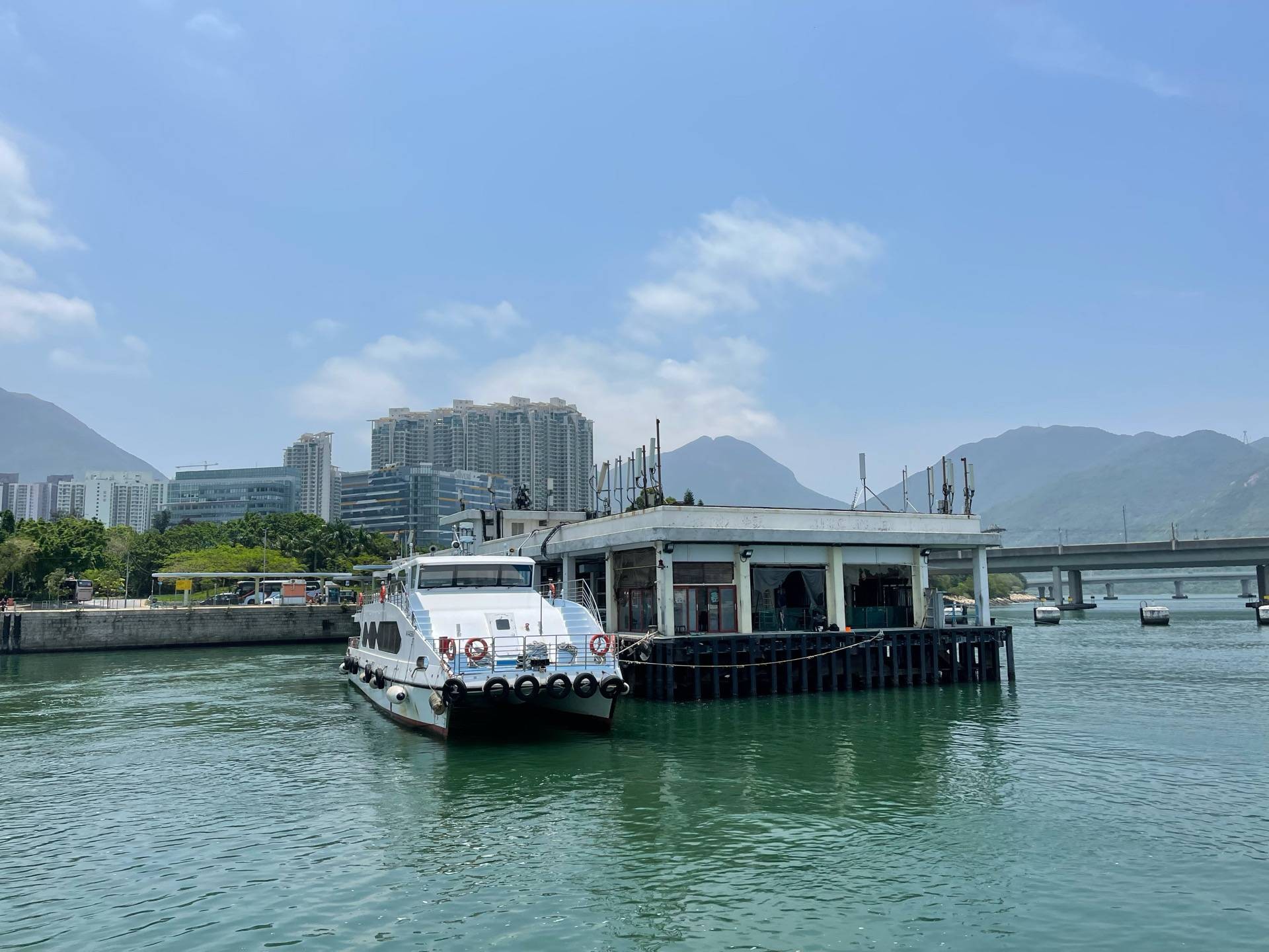 Tung Chung Development Pier รววสถานททองเทยว