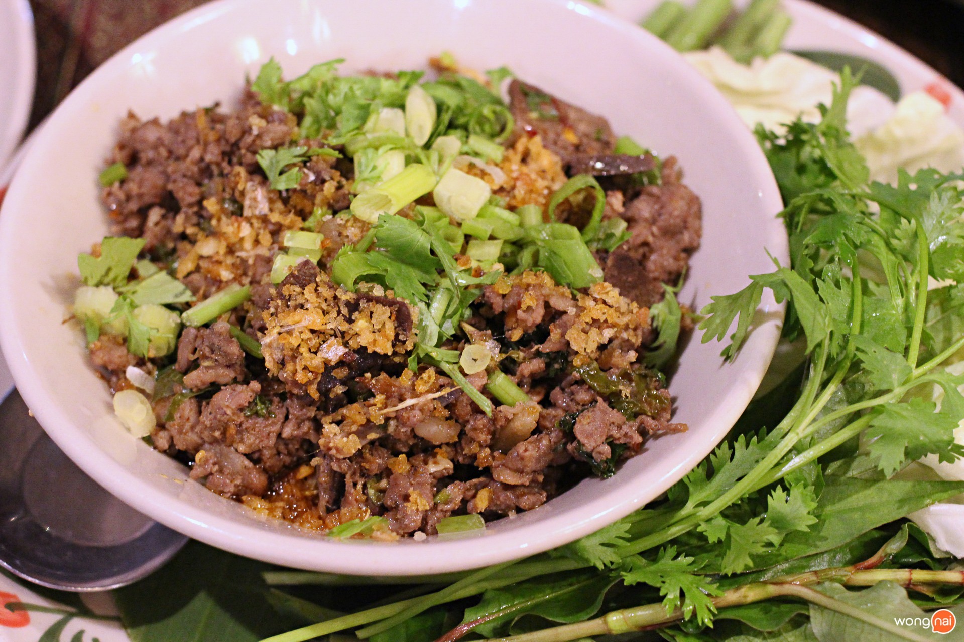 เอื้องคำสาย