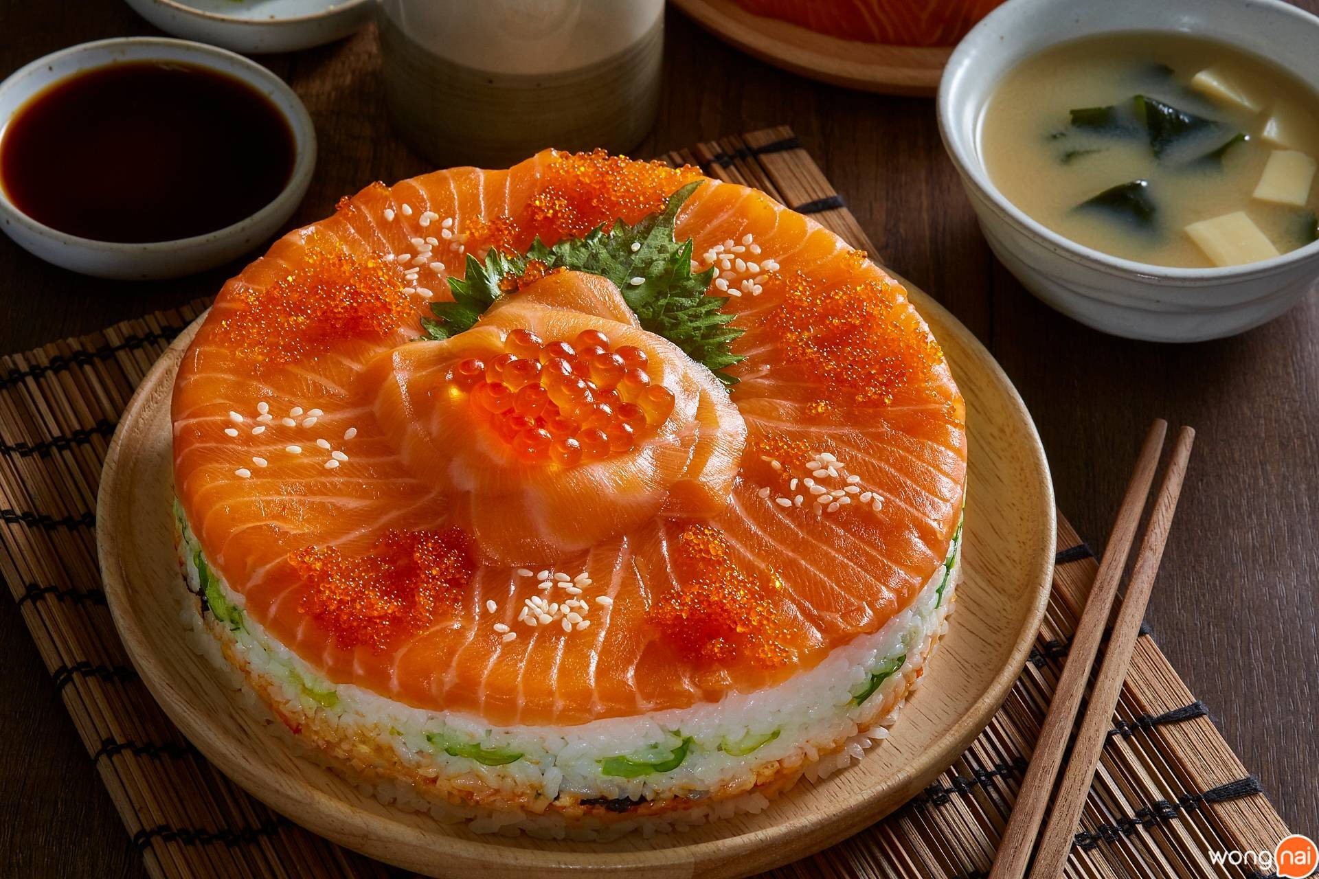 เมนู “เค้กแซลมอน” ของร้าน SALMONKUN