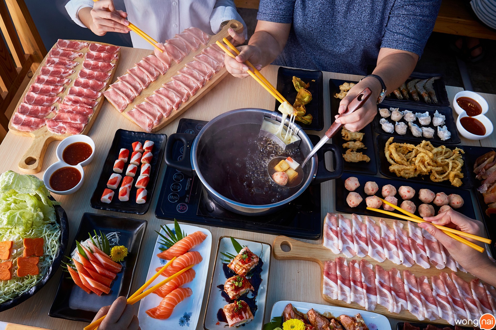 ไลน์อาหารของ Box 35 Nabe & Teppanyaki