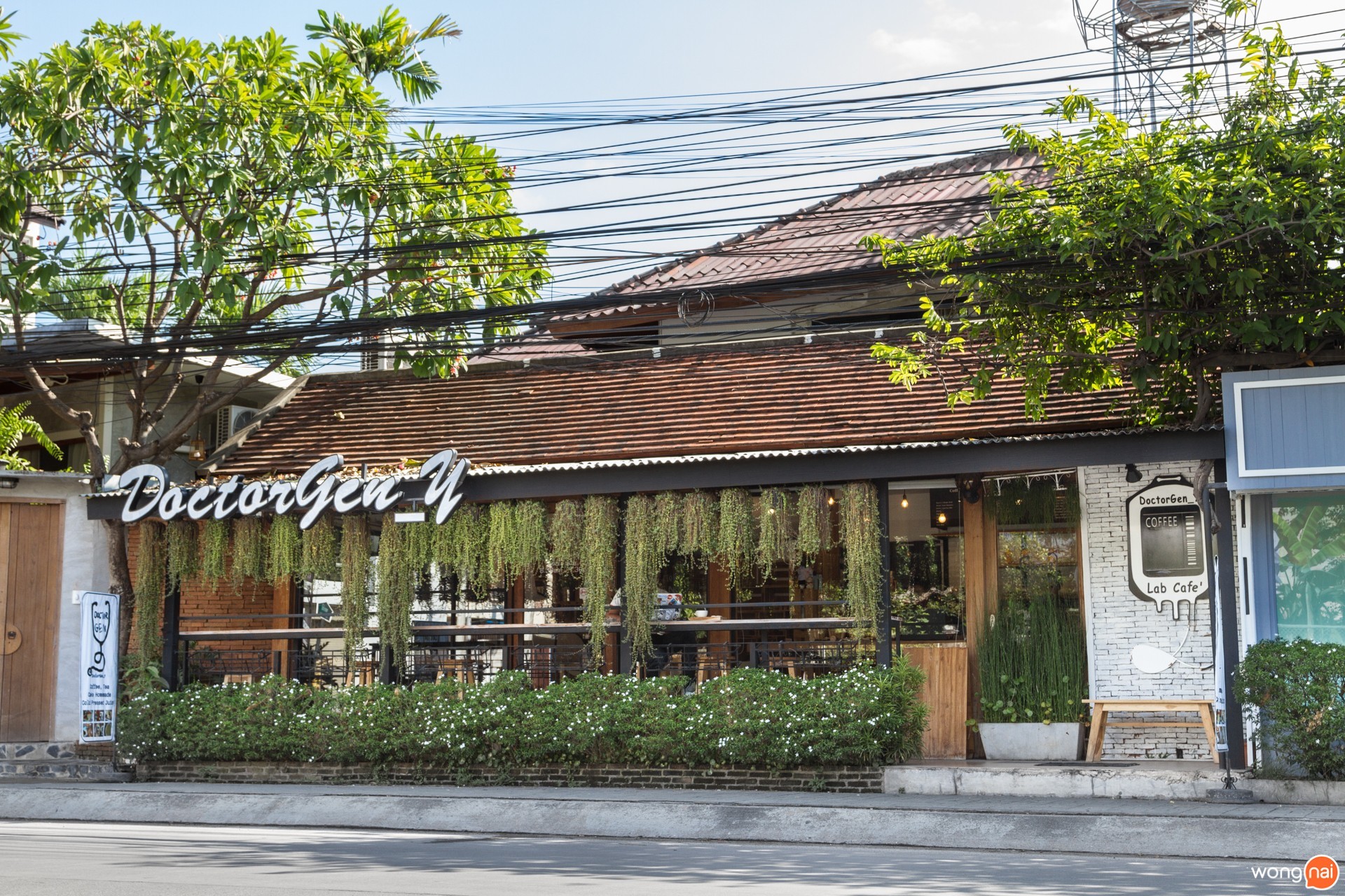 เที่ยวเชียงใหม่ หาคอนโด นิมมาน baania.com ร้าน DoctorGen_Y