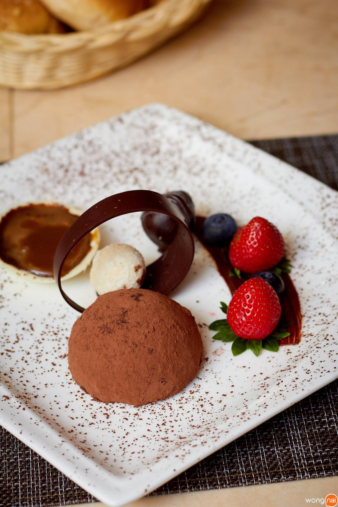 Chocolate Truffle Soaked in Freshly Brewed Coffee ของร้าน No.43 Italian Bistro