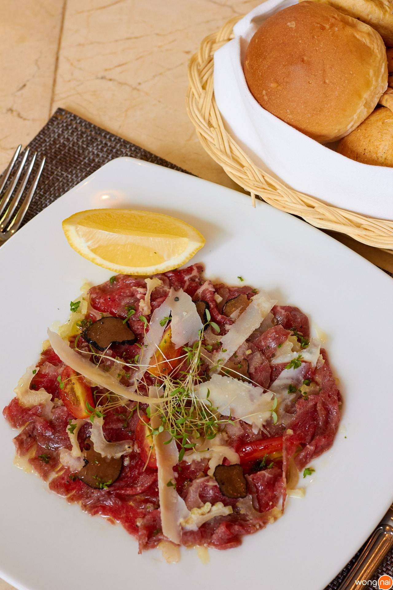 Beef “Carpaccio” with Truffle, Celery and Parmesan Flakes ของร้าน No.43 Italian Bistro