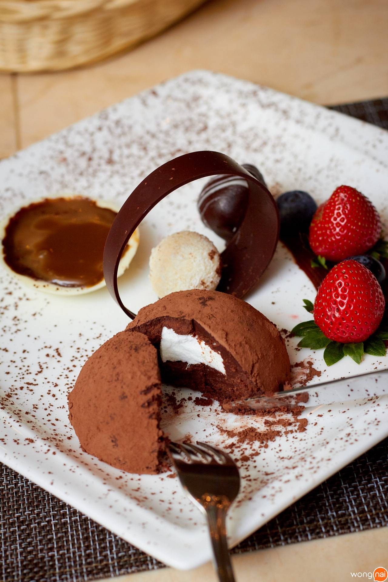 Chocolate Truffle Soaked in Freshly Brewed Coffee ของร้าน No.43 Italian Bistro