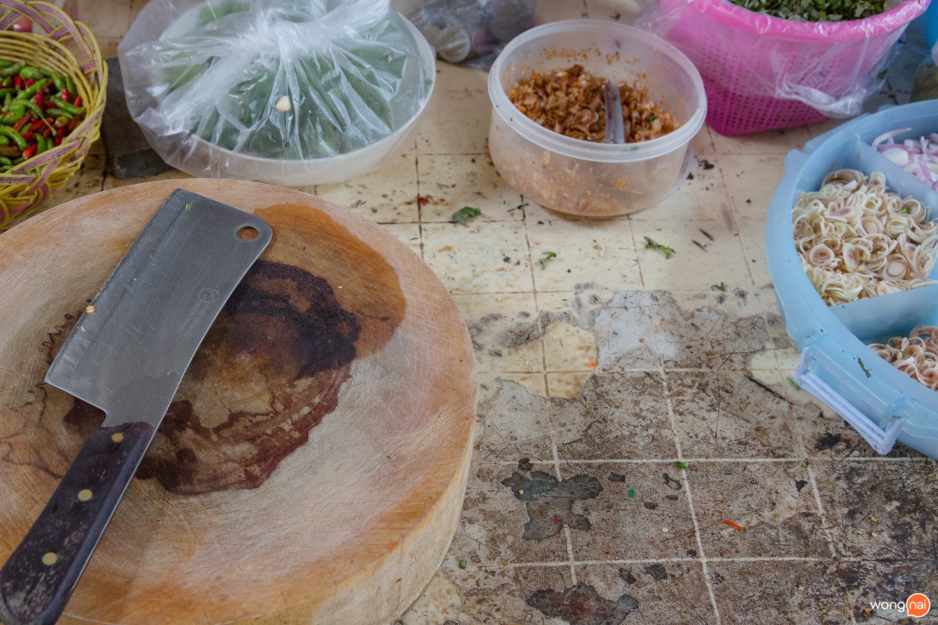 บรรยากาศร้านลาบลุงน้อย by ตี๋หลังมอ