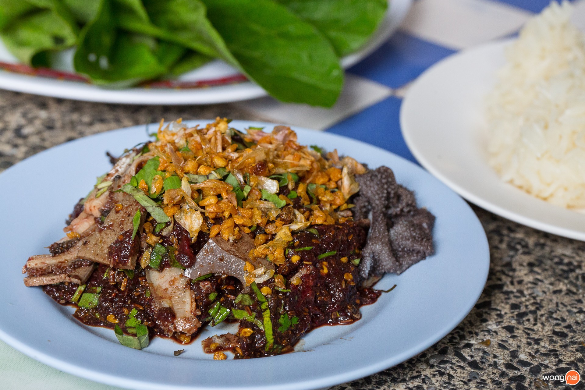 เมนู ลาบควายดิบ ร้านลาบลุงน้อย by ตี๋หลังมอ