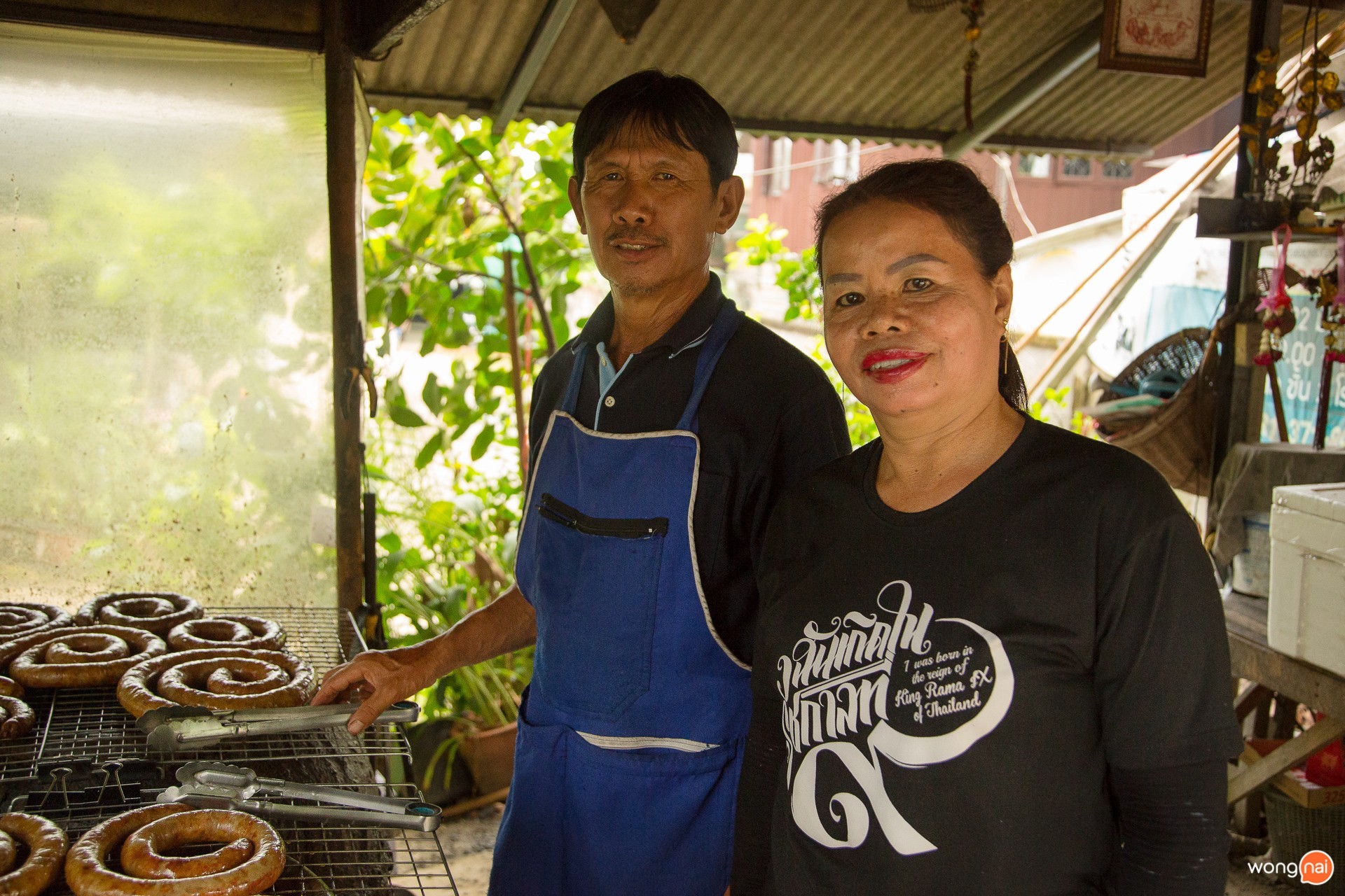 บรรยากาศ ร้าน ไส้อั่วย่างโอ่ง