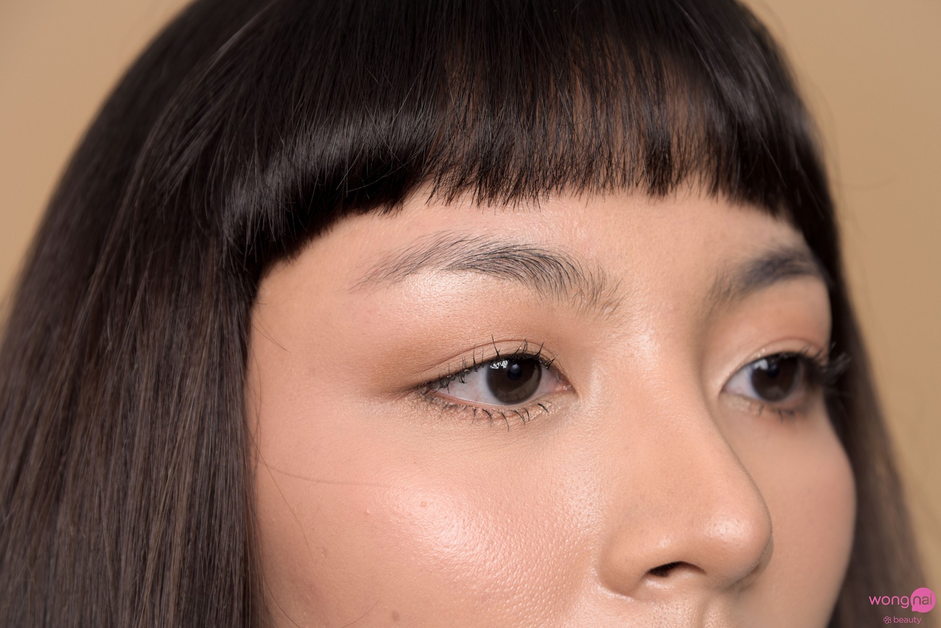 'เขียนคิ้ว' ให้แมตช์กับ 'สีผม' จบได้ในตลับเดียว