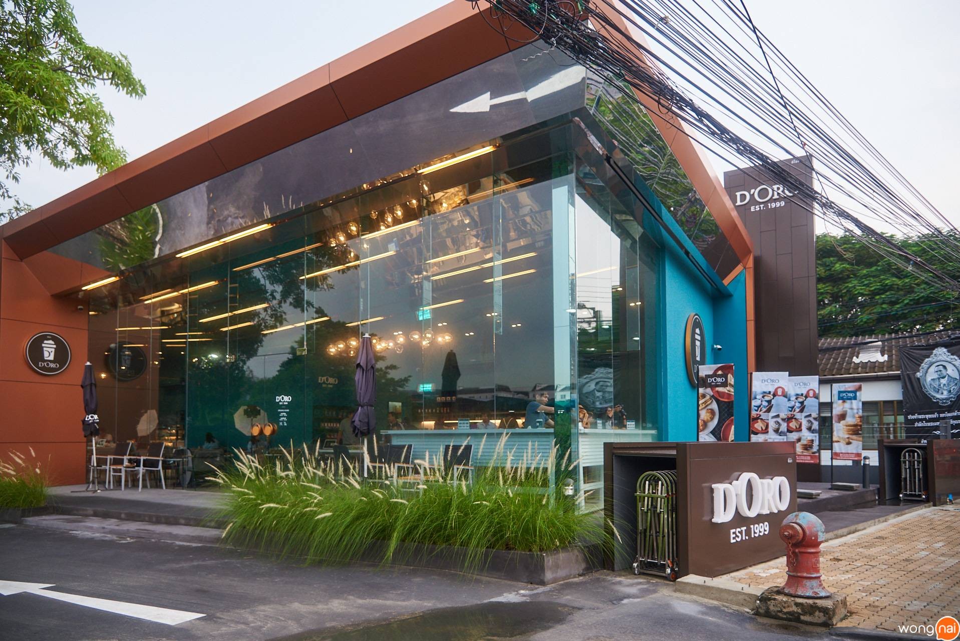 หน้าร้าน D'Oro สาขาลาซาล 38