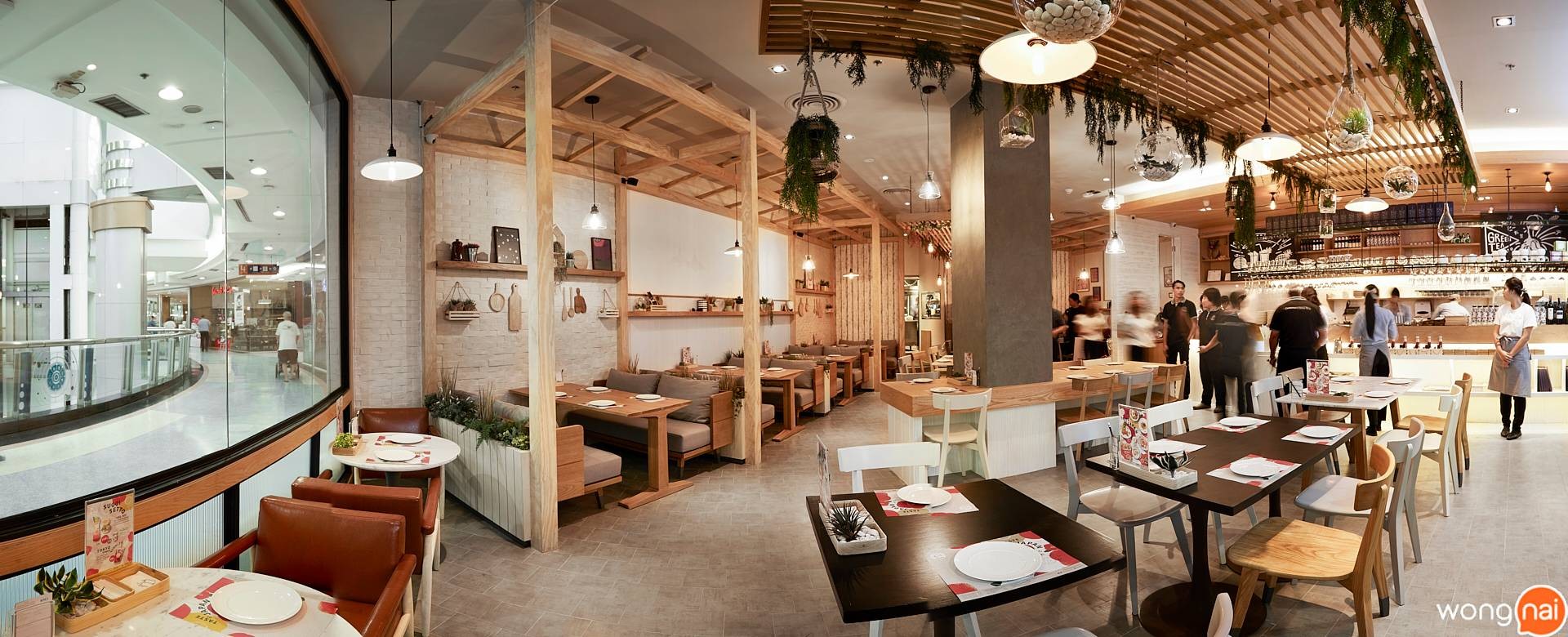 บรรยากาศร้าน On the Table, Tokyo Cafe