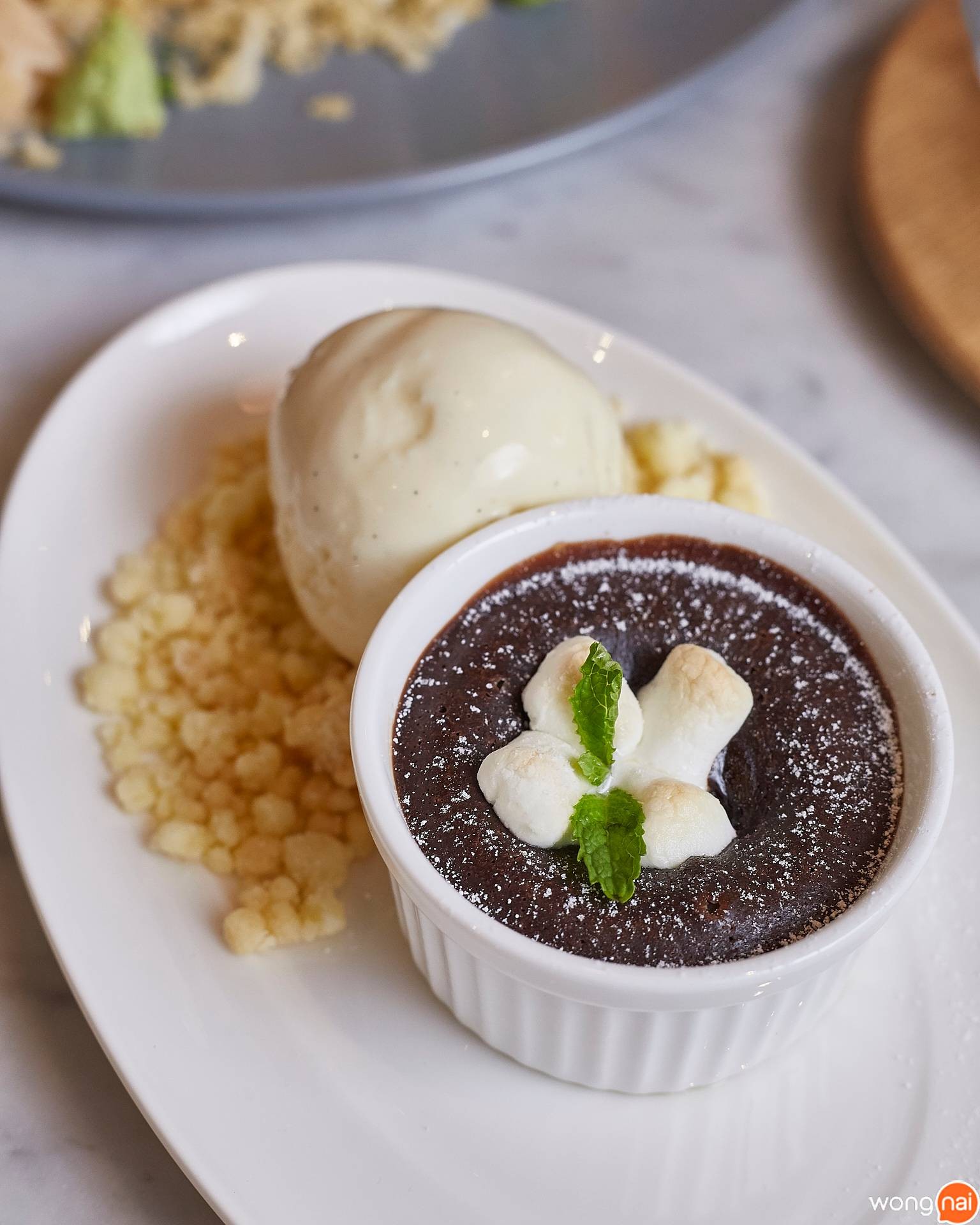 Chocolate Lava Marshmallow ของร้าน On the Table, Tokyo Cafe