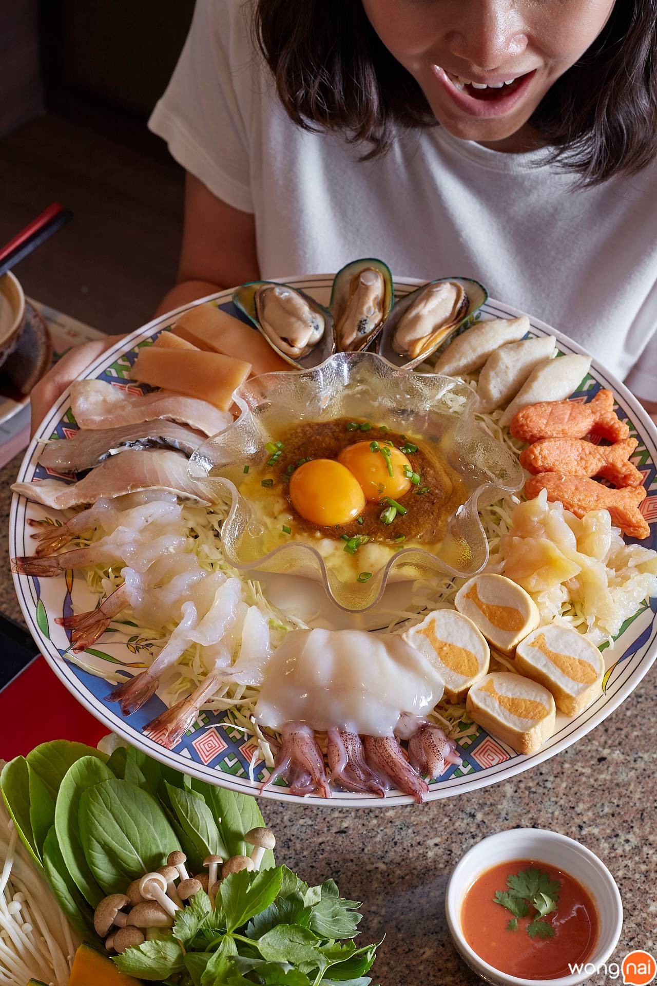 ชุดตอกไข่ทะเลสุพรีม ของ MK Restaurants