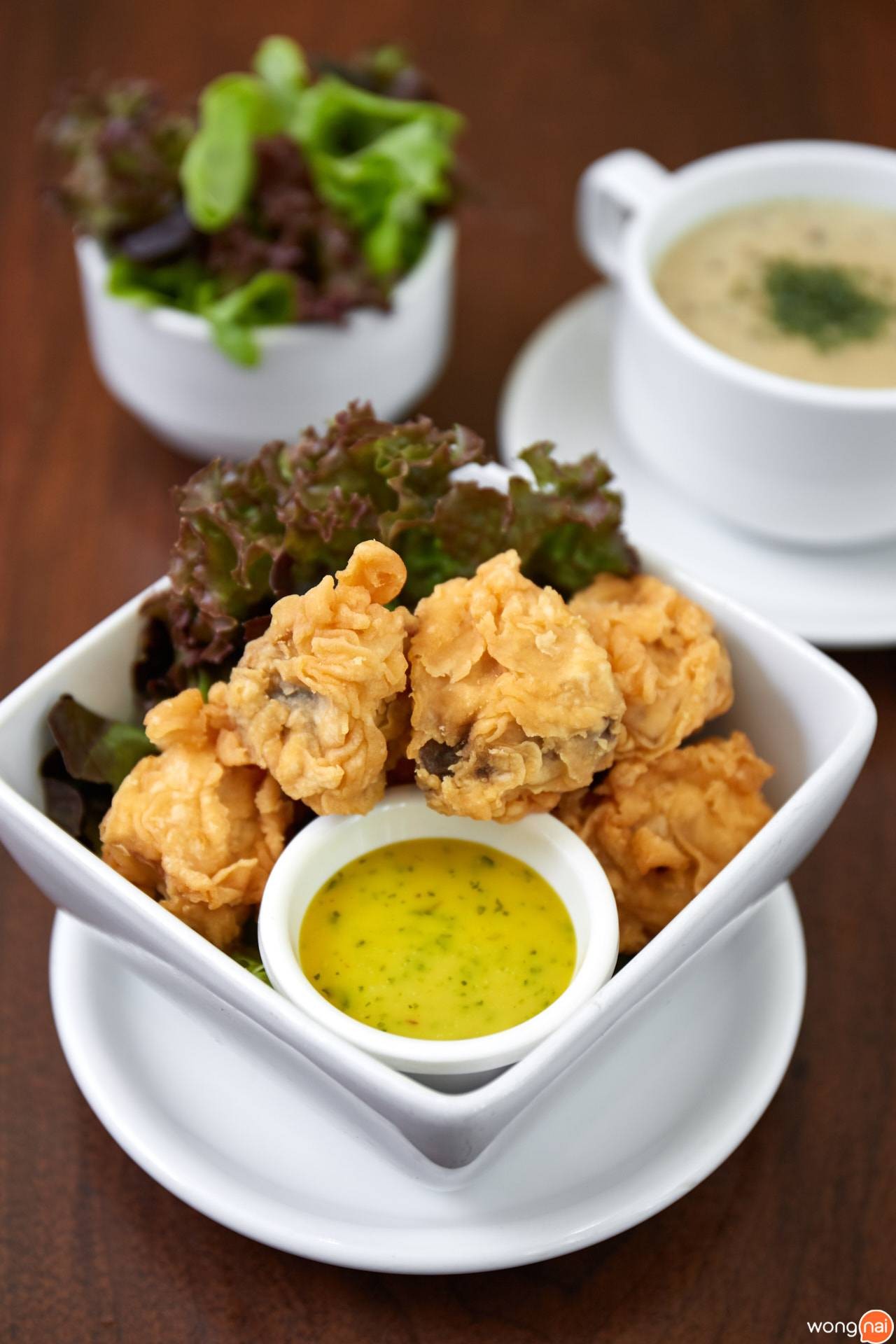 Fried Country Mushroom ของร้าน The Manhattan Fish Market