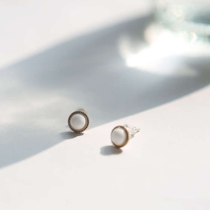 รวม 9 เครื่องประดับ พร้อมแนะนำวิธีใส่ให้เหมาะกับลุคสุภาพ