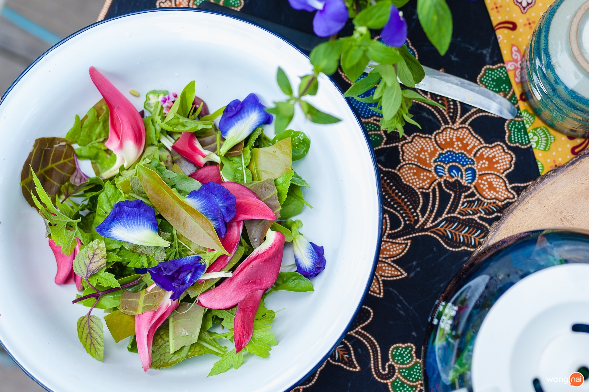 เมนูสลัดป่า ของ “Phuket Food Forest” สวนบ้านใบไม้ ภูเก็ต