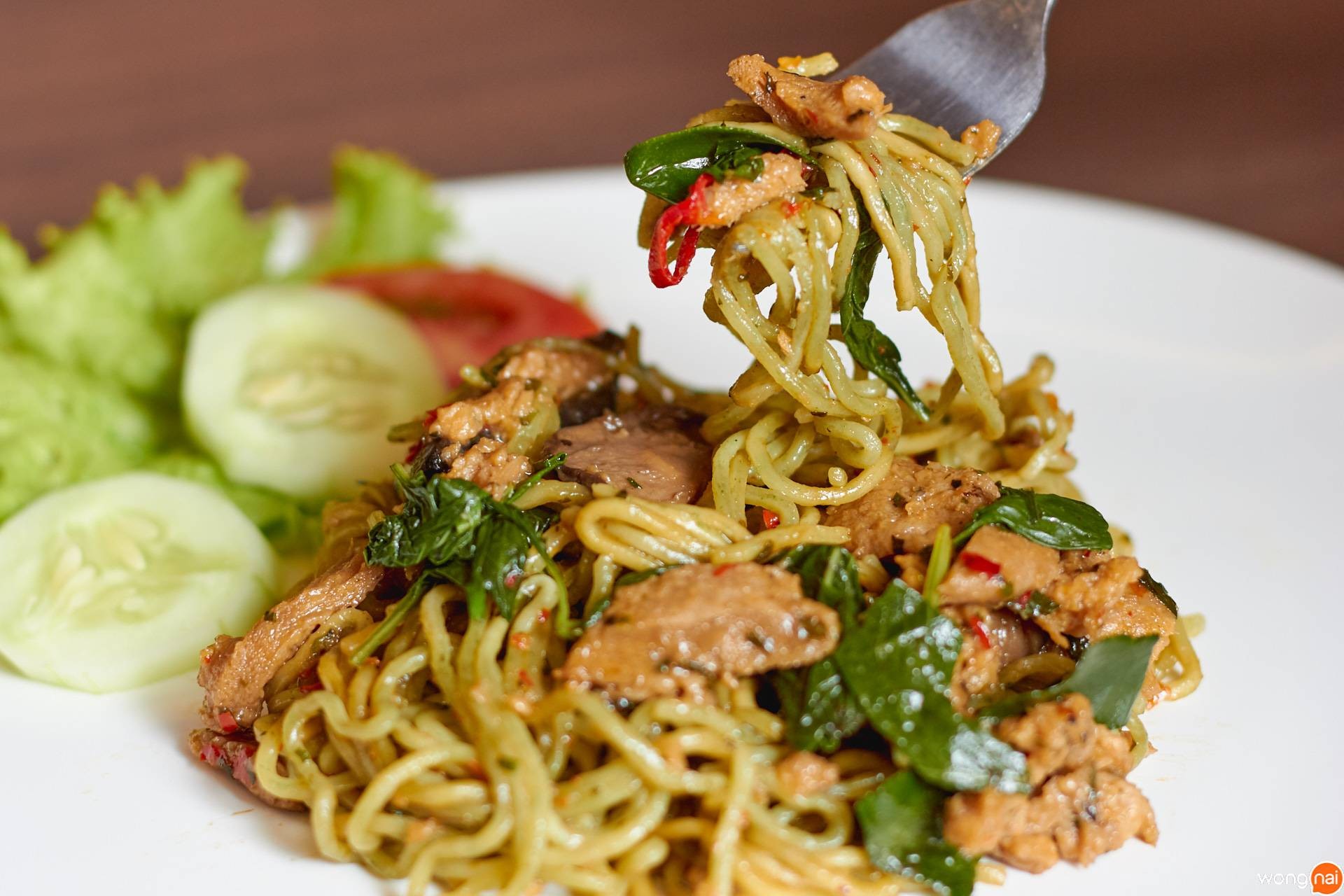 เมนู “บะหมี่ผักโมโรเฮยะ” ของร้าน ARABITIA