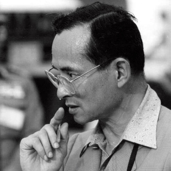 ในหลวง,รัชกาลที่ ๙, พ่อหลวง