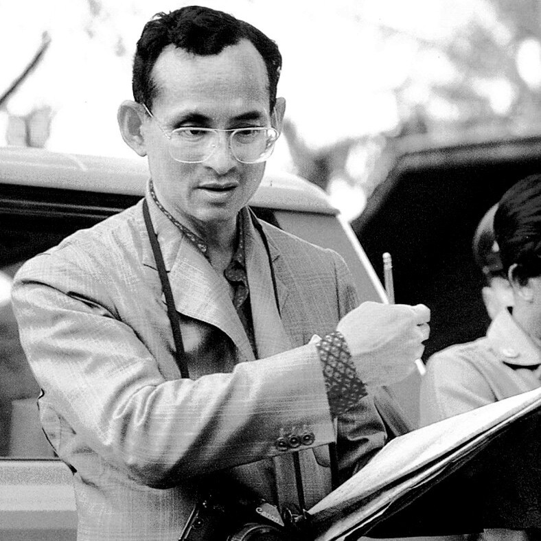 ในหลวง,รัชกาลที่ ๙, พ่อหลวง