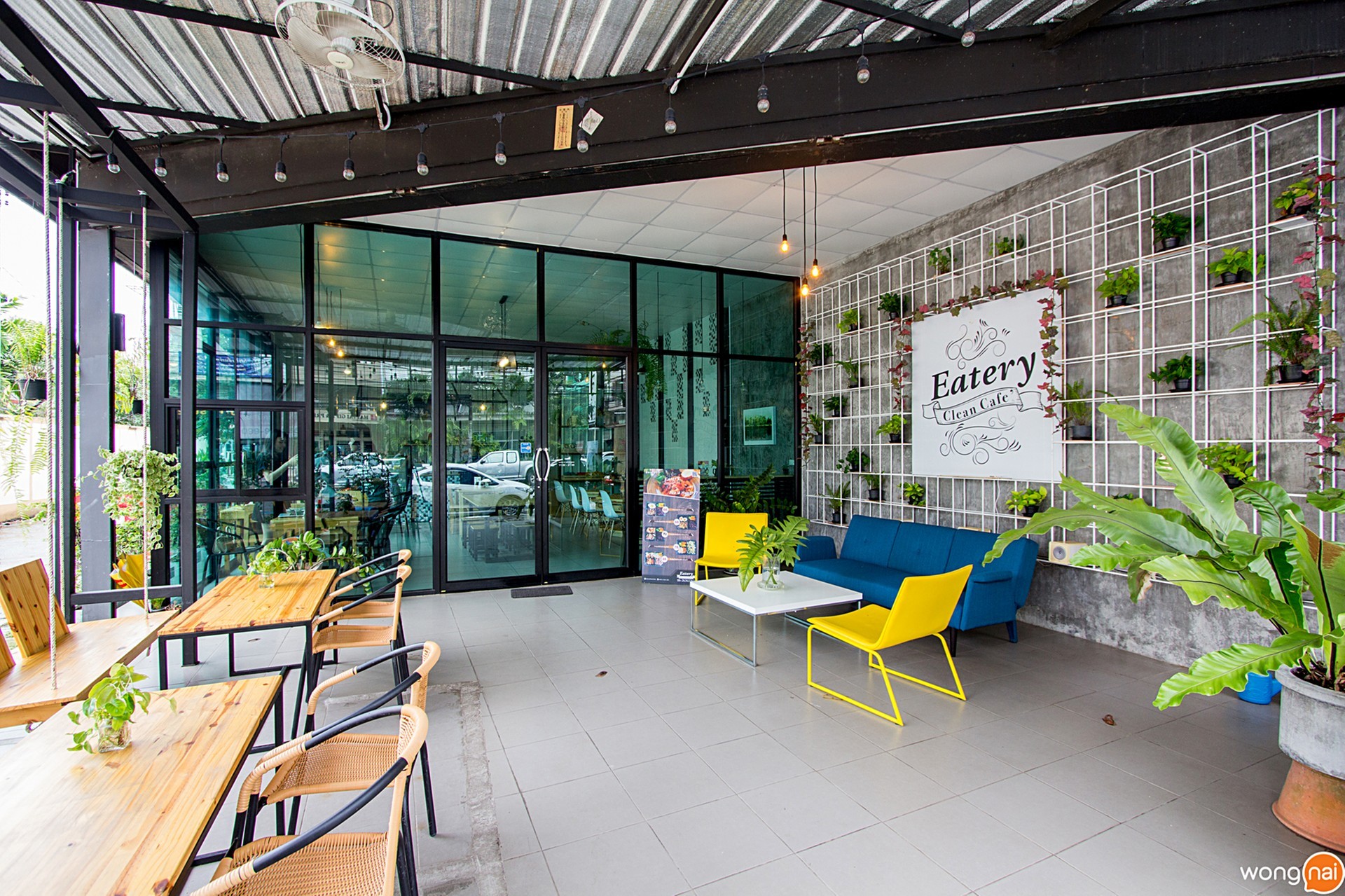 บรรยากาศร้าน Eatery Clean Cafe หาดใหญ่