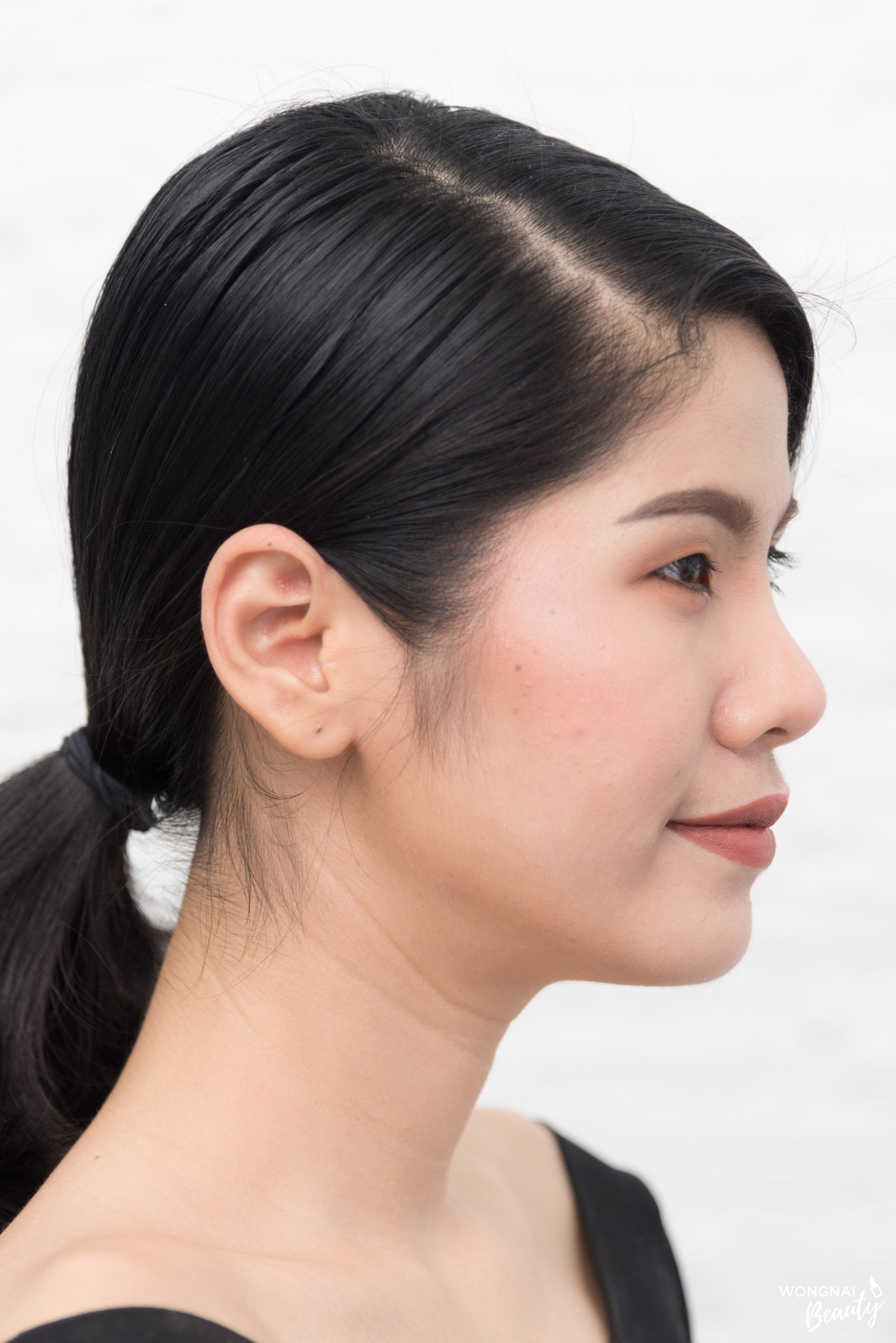 บอกลา 'เหนียง' ด้วยนวัตกรรมสลายไขมันบนใบหน้าแบบใหม่!