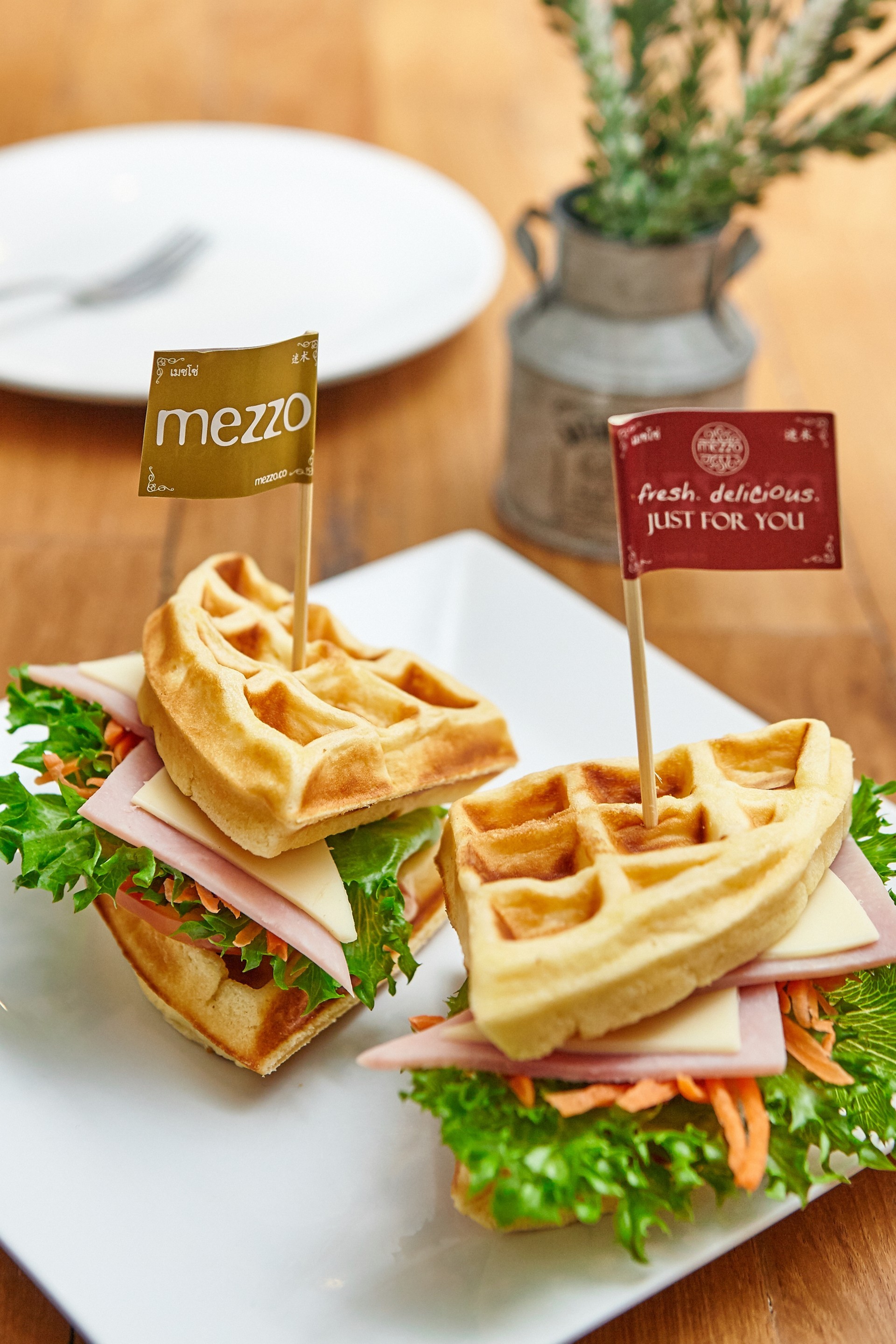 “Waffle Sandwich” ของร้าน Mezzo