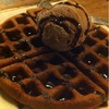 chocolate waffle @emily restaurent.. really awesome!! Jiinni recommend khaaa...