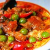 : แกงพะแนงเนื้อกินกับข้าวสวยร้อนๆ
