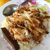 ข้าวมันไก่รสชาติแน่น น้ำจิ้มจัดจ้าน