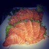 salmon sashimi @ กำปั่นริมน้ำ
