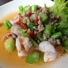 ยำก้านคะน้า