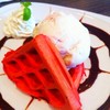 Red Velvet Waffle with Ice-Cream~*
