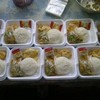 ทางร้านรับทำข้าวกล่องด้วยนะคะ