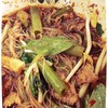 เส้นหมี่หมู่น้ำตกพิเศษตับใส่นำ้พริกเผา แซ่บเวอร์