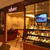 ถึงร้านแล้วว ^^