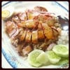 ข้าวหมูแดงหมูกรอบพิเศษ