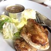 Pan Seared Chicken 350 B ไก่หนังกรอบใช้ได้ น้ำเกรวี่กลมกล่อม