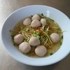 เกาเหลาลูกชิ้นเนื้อน้ำใส