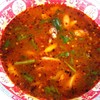 ต้มยำไก่ใส่น้ำมะขามเปียก ใบกะเพรา รสชาติกลมกล่อม