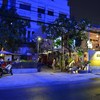 ถึงร้านแล้วว ^^