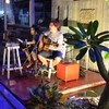 มีดนตรีสดด้วย