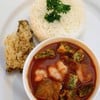 ข้าวแกงส้มชะอมกุ้งสด - ปลาสลิดฟู 145 บาท