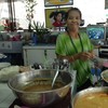 เจ๊แอ้ ขนมจีน ตลาดไนท์แสควร์